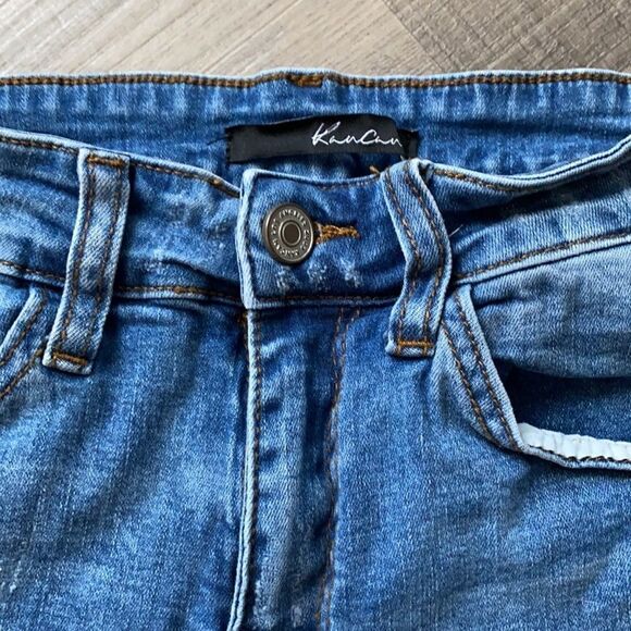 KanCan Estilo Jean Shorts Distressed Size 5 / 26 - Picture 5 of 8